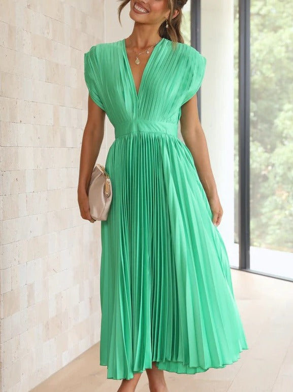 Green Casual V-Neck Pleated Dress