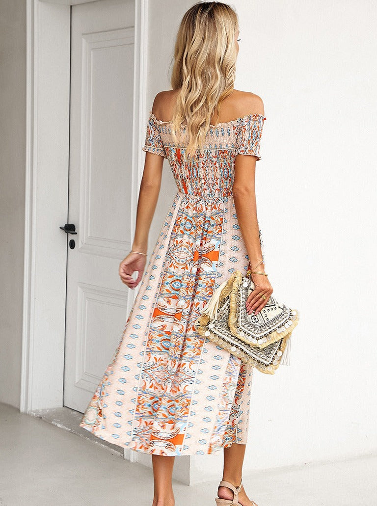 Sommerliches schulterfreies Bohemian-Midikleid mit Schlitz 