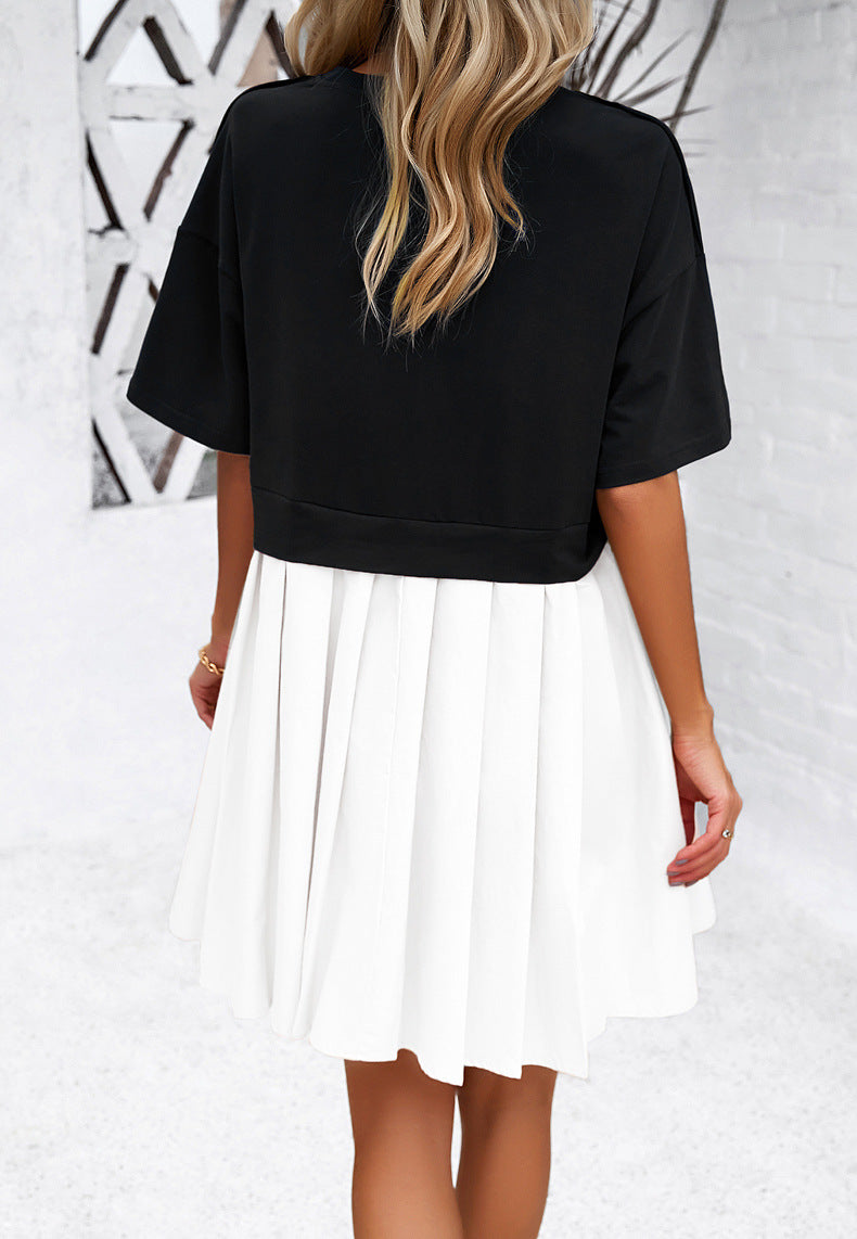 Round Neck Short Sleeve Black White Pleated Dress