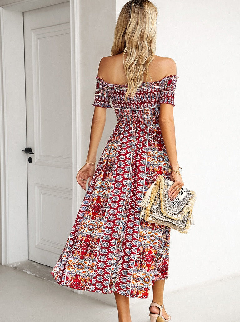 Sommerliches schulterfreies Bohemian-Midikleid mit Schlitz 