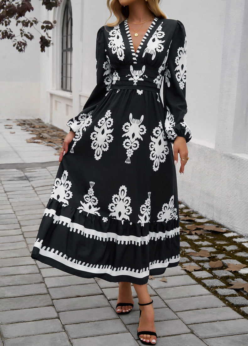 Chic Ethnic Print V-Neck Midi Dress