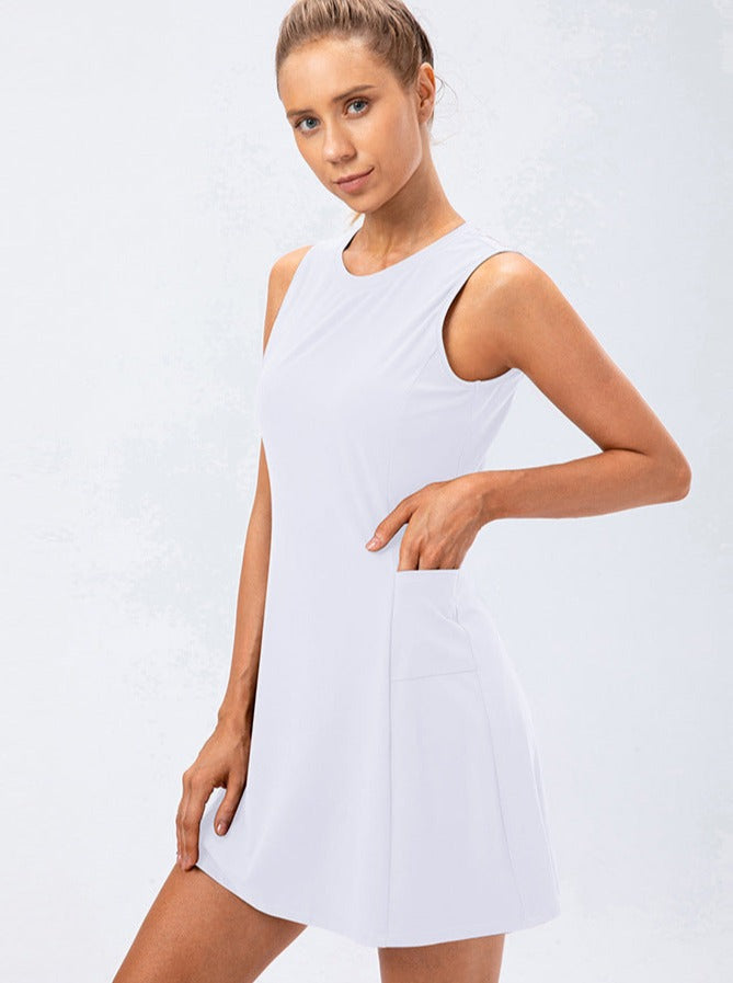 Weißes, lässiges, einteiliges Tenniskleid für Damen 