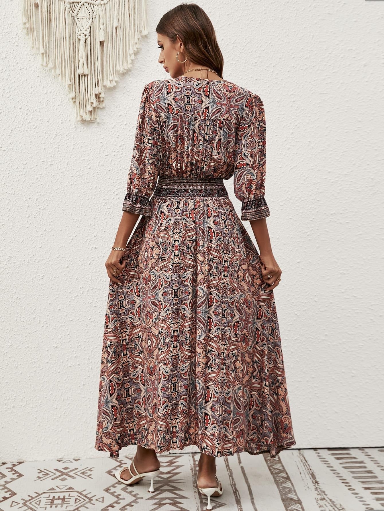 Bedrucktes Vintage-Midikleid mit halblangen Ärmeln im Boho-Stil 