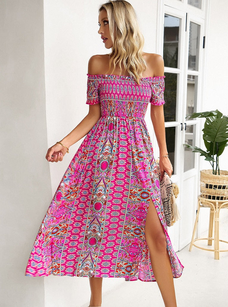 Sommerliches schulterfreies Bohemian-Midikleid mit Schlitz 